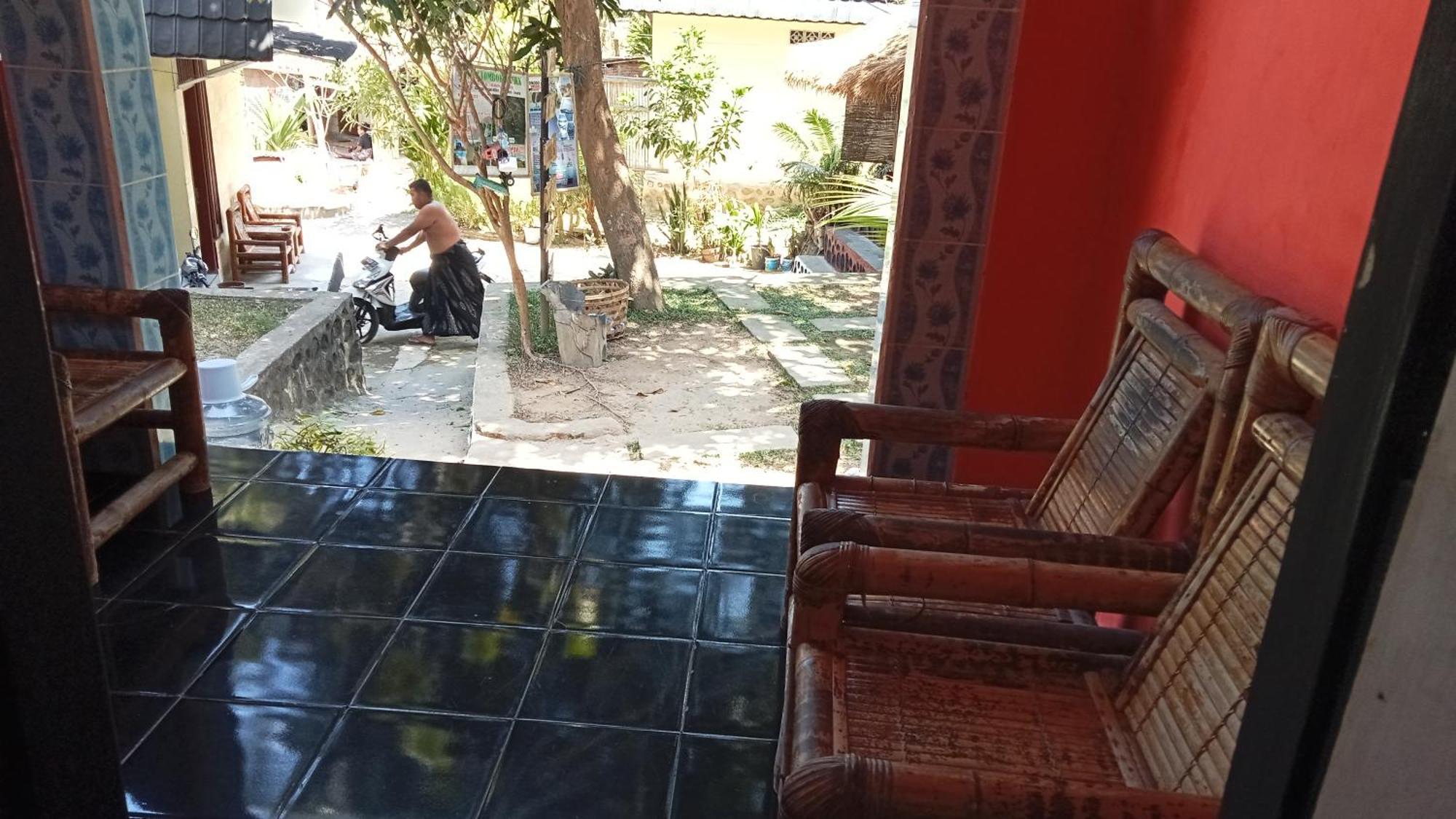 Roy Homestay Kuta Kuta  Екстериор снимка