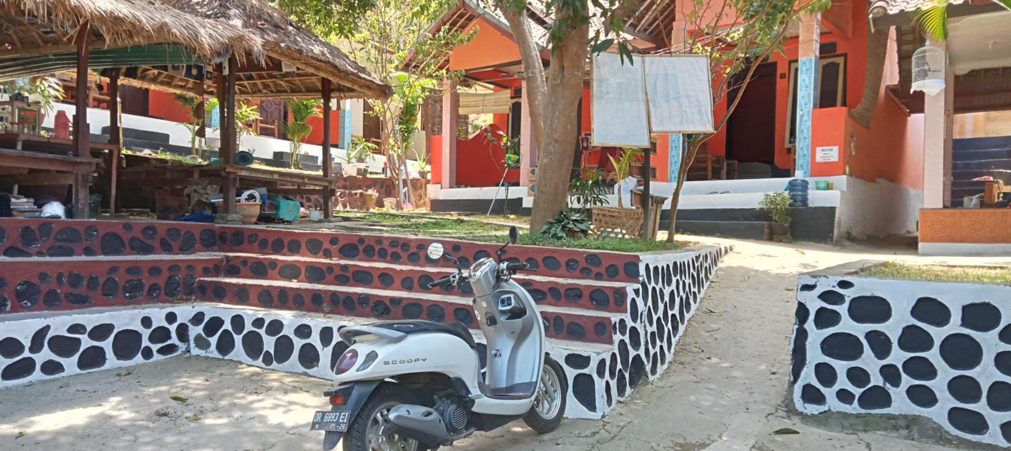 Roy Homestay Kuta Kuta  Екстериор снимка