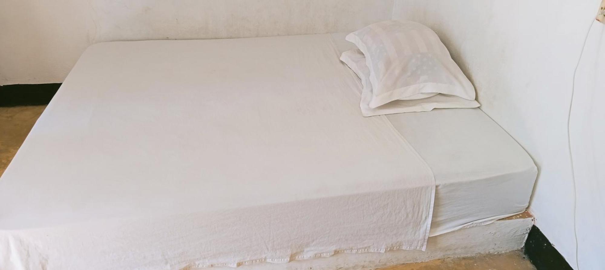 Roy Homestay Kuta Kuta  Екстериор снимка