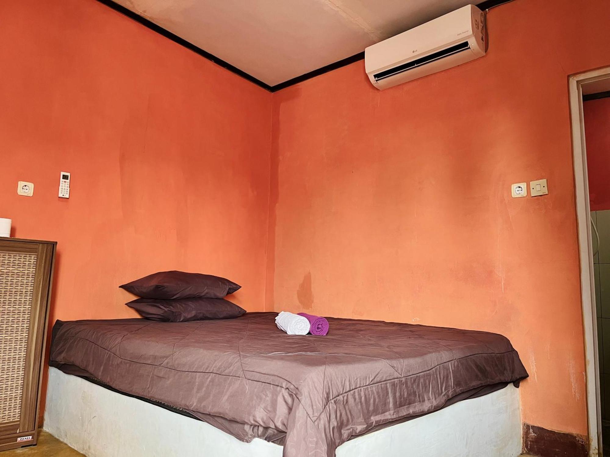 Roy Homestay Kuta Kuta  Екстериор снимка