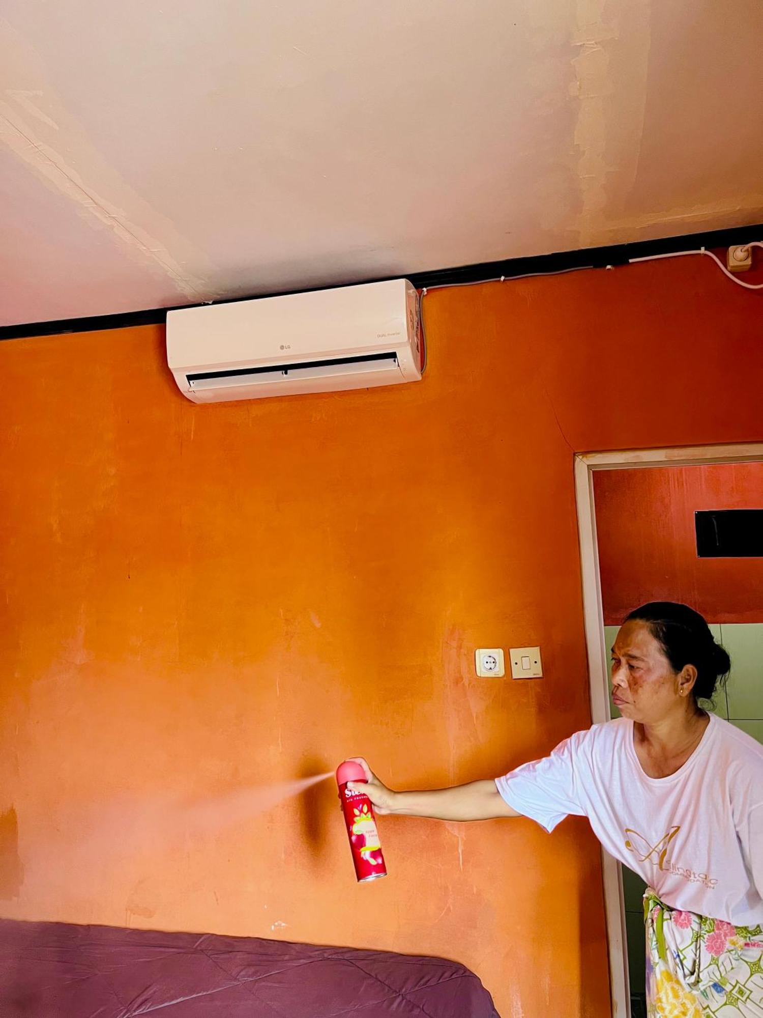 Roy Homestay Kuta Kuta  Екстериор снимка